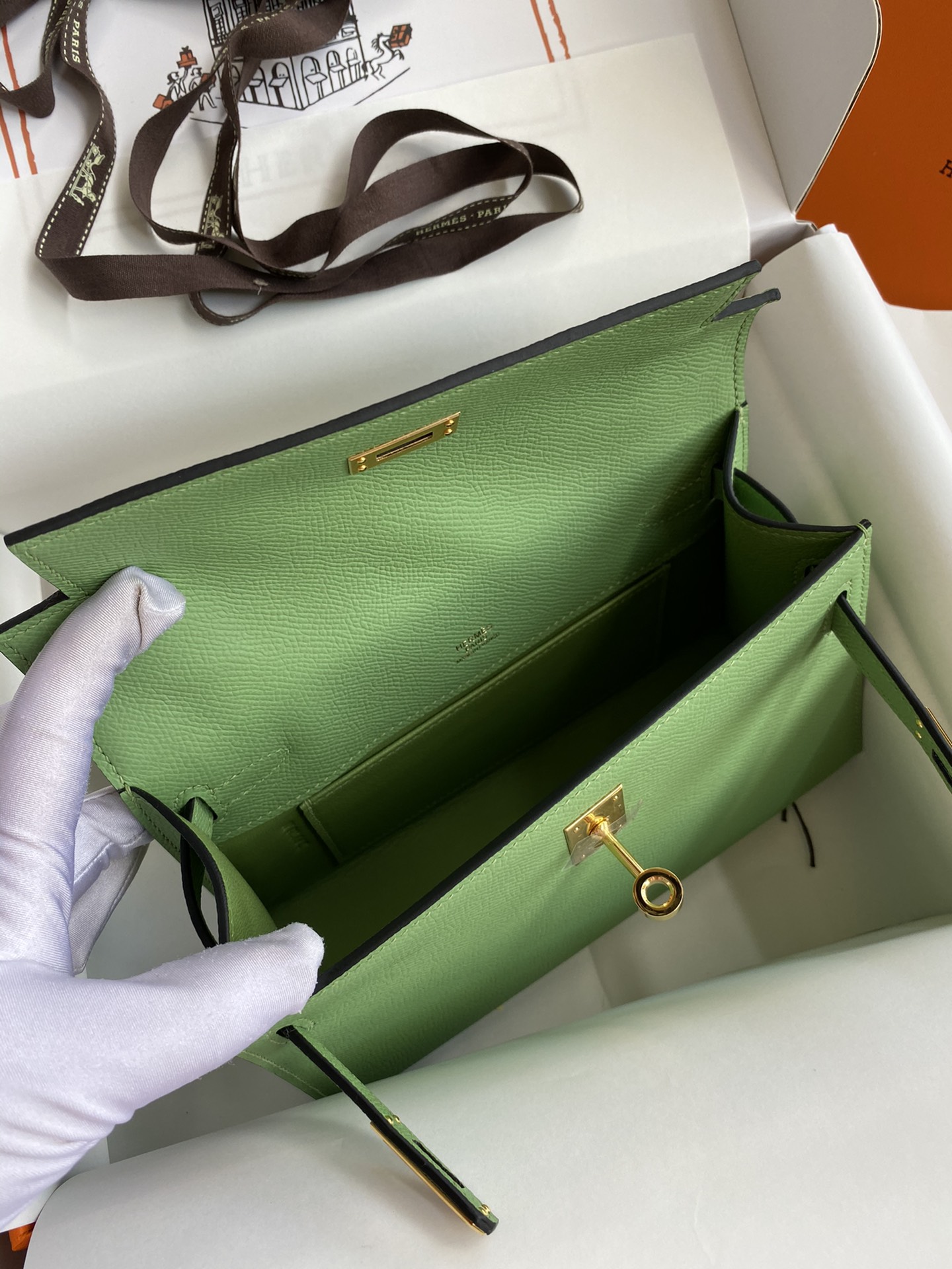 Hermes Mini Kelly Pochette 22cm Bag In Kiwi Green Epsom Leather